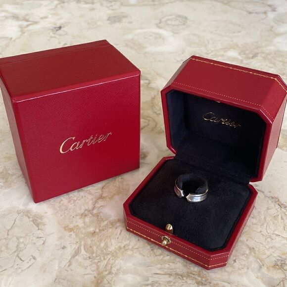 Cartier C De Cartier 18K White Gold Band Size 57 Mint Condition in Box - Picture 2 of 13
